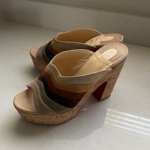 NEW Christian Louboutin platform heels